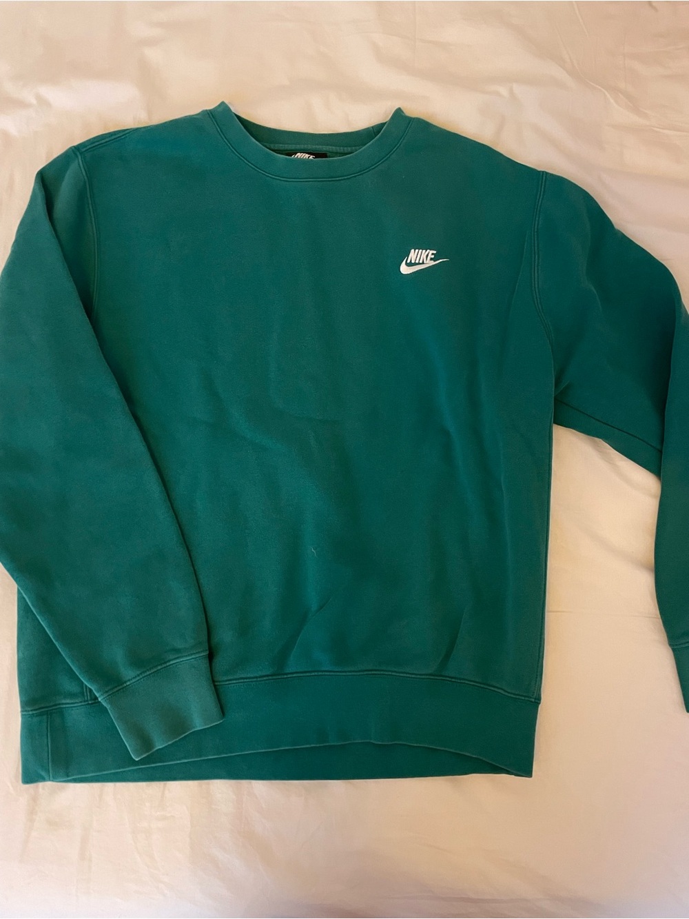Nike Unisex Green Crewneck Sweatshirt